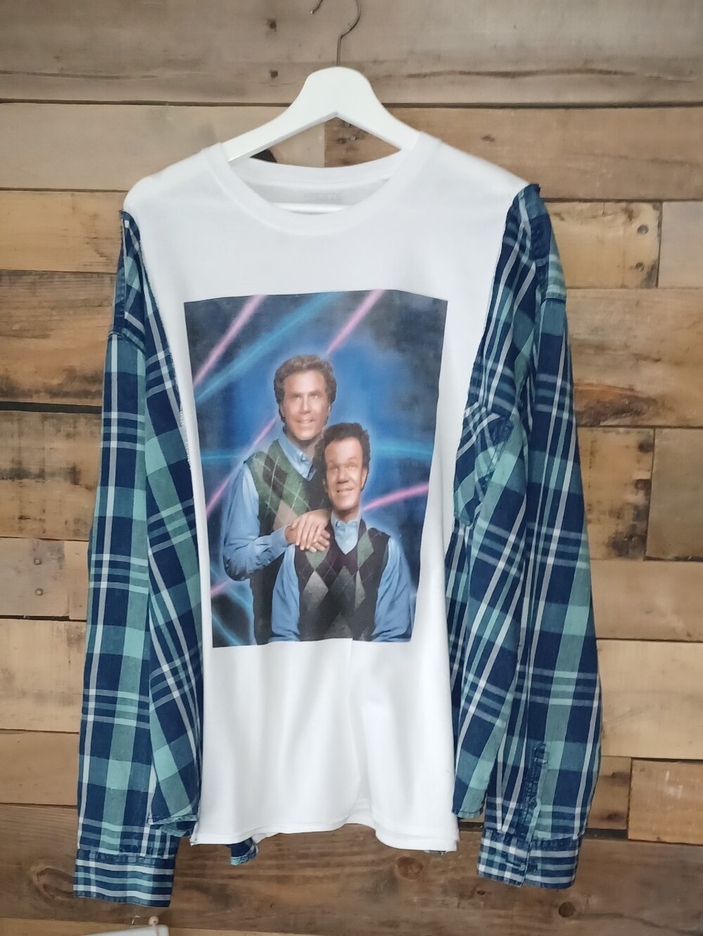 Upcycled White Graphic Long-Sleeve Shirt with Blue Plaid Sleeves